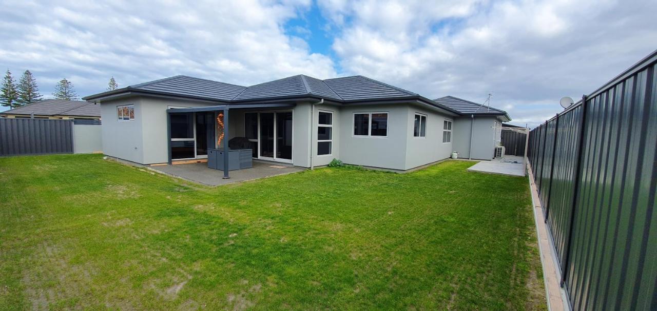 Home Away From Home Napier Exterior foto